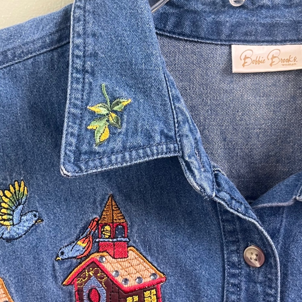 Bobbie Brooks Denim Embroidered Bird Houses Farm Cottage Core Shirt 14-16W - Picture 4 of 9